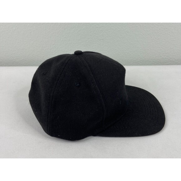 TESLA Hat Cap Snap Back Black On Black Adjustable Embroidered Logo Elon Musk Car - Picture 5 of 7